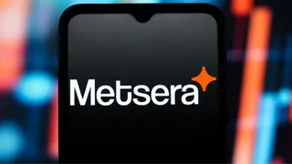 Novo Nordisk counters rival with $9bn bid for obesity drug developer 