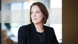 Latham scoops Simmons partner for its London office