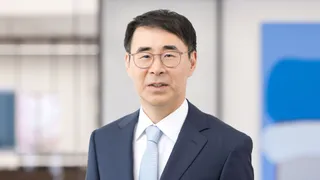 Crowell adds tech partner with in-house and private practice expertise